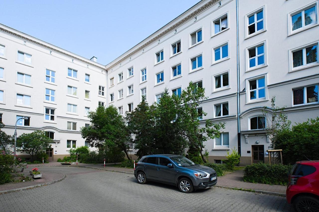Nowolipki 24 3br Flat With Balcony Apartmán