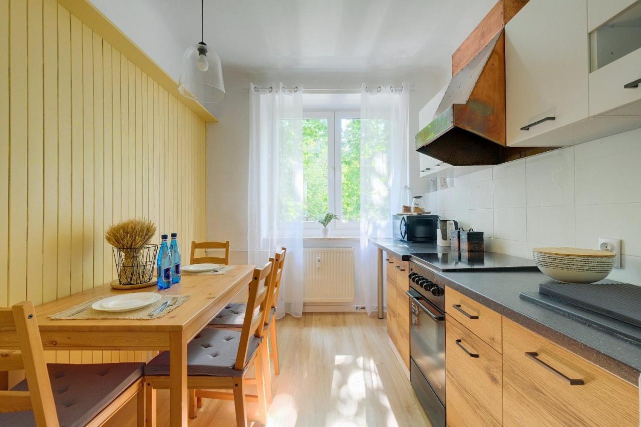 Apartmán Nowolipki 24 3br Flat With Balcony *